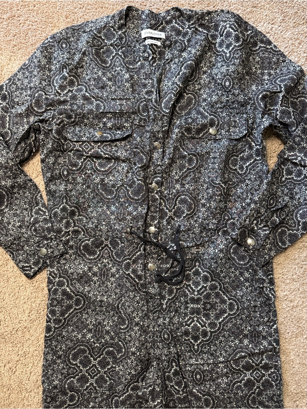 Black & White Patterned Long-Sleeve Jumpsuit - Picture 3 of 5
